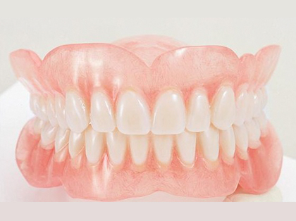 假牙应该怎么保养？